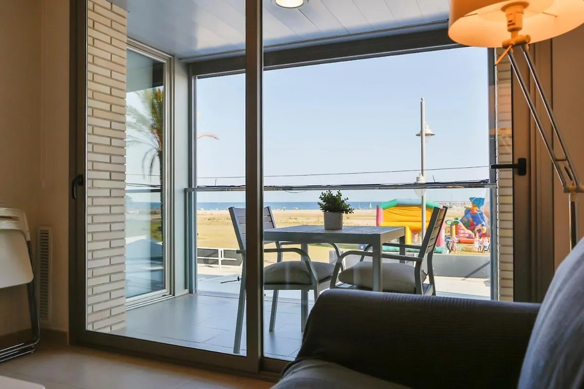 Apartaments Les Palmeres Coma-Ruga 0*,  Spanien